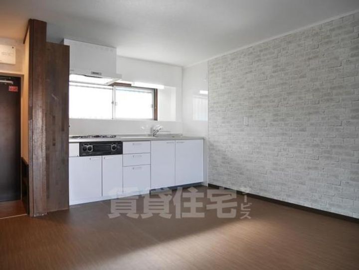 大阪府豊中市螢池北町3丁目の賃貸マンションの内装