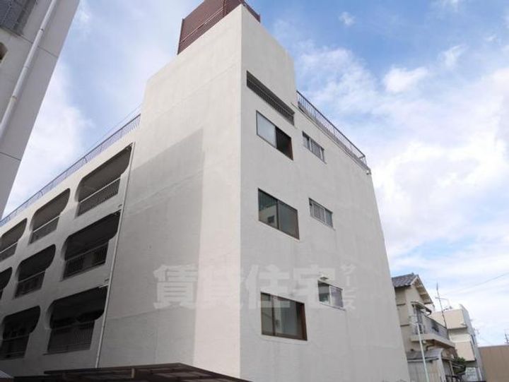 大阪府豊中市螢池北町3丁目の賃貸マンションの外観