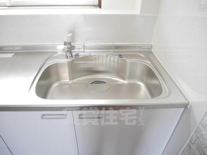 大阪府豊中市螢池北町3丁目の賃貸マンションのキッチン