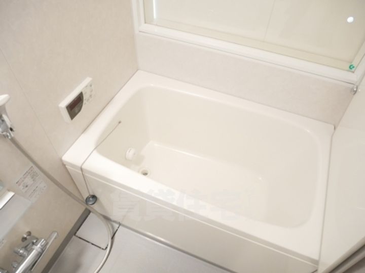 大阪府堺市堺区出島海岸通1丁の賃貸マンションの風呂