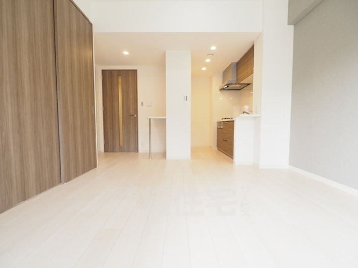 S-RESIDENCE茶屋ヶ坂Eastの居間