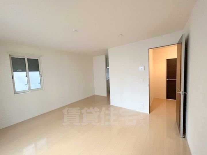 ミュルサンヌ桜の内装