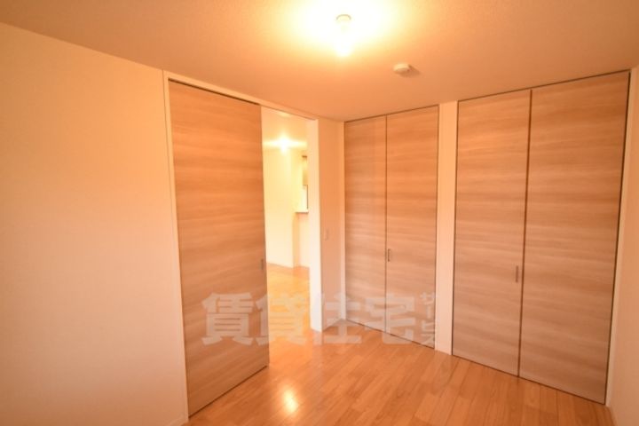 大阪府堺市西区鳳東町4丁の賃貸マンションの内装