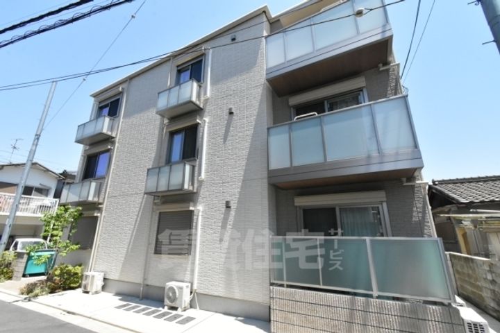 大阪府堺市西区鳳東町4丁の賃貸マンションの外観