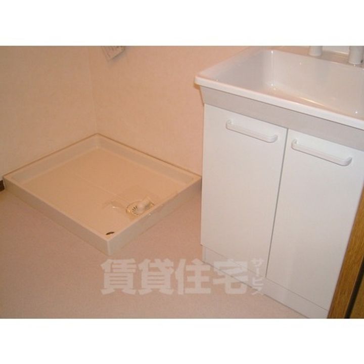 愛知県名古屋市緑区滝ノ水3丁目の賃貸マンションの内装