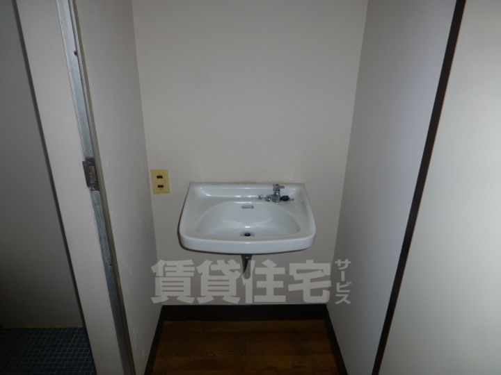 山本マンションの内装