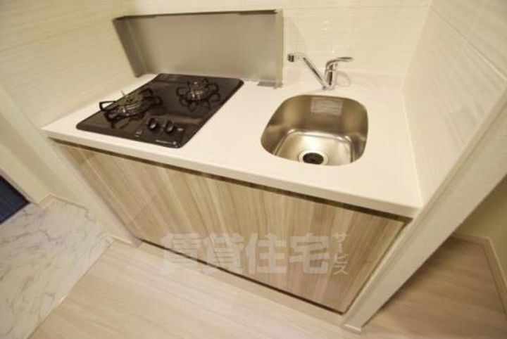 大阪府摂津市千里丘1丁目の賃貸マンションのキッチン