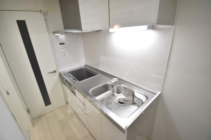 大阪府摂津市庄屋1丁目の賃貸アパートのキッチン