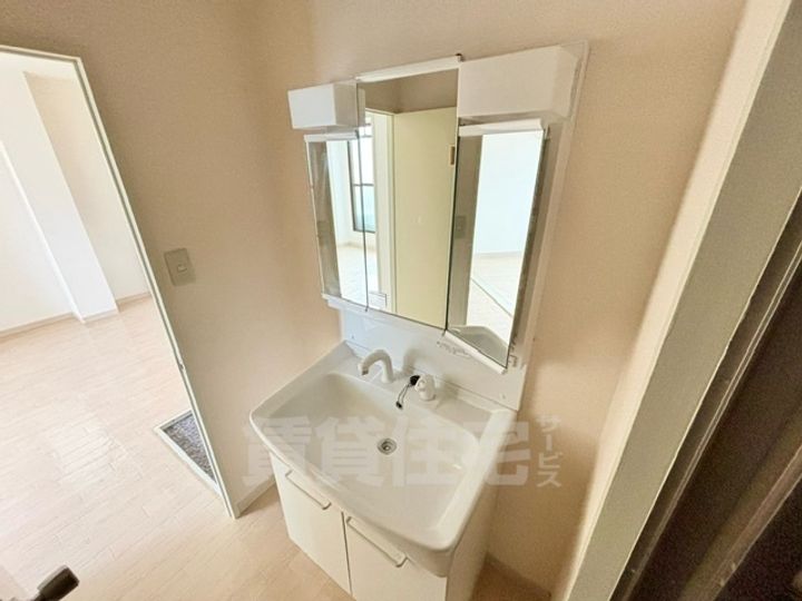 メゾンパシフィック三津屋302の内装