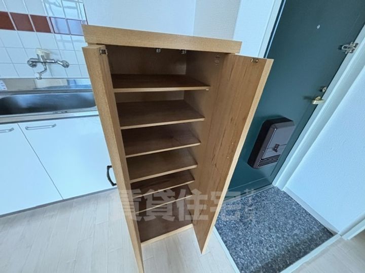 メゾンパシフィック三津屋302の内装