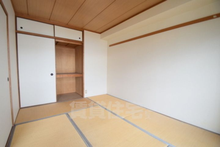 ニューコーポ芝305の寝室