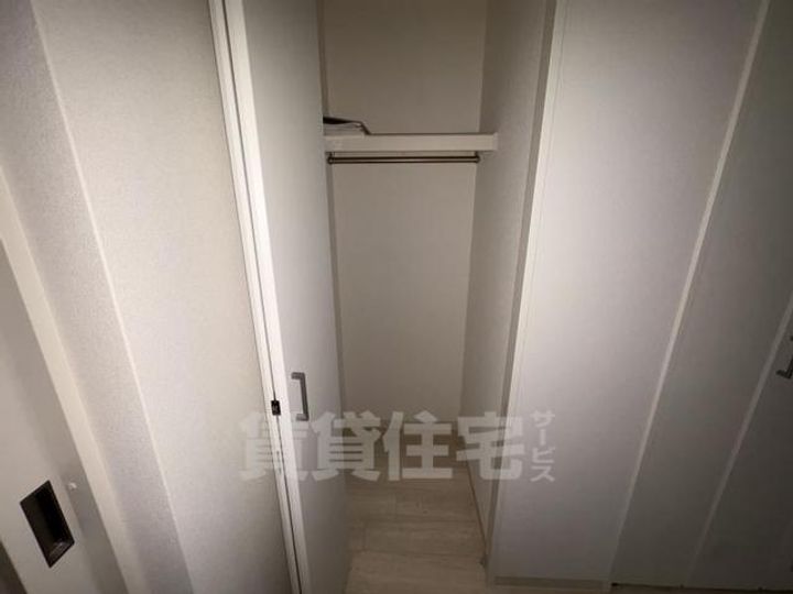 大阪府寝屋川市萱島桜園町の賃貸アパートの内装