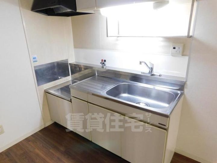 大阪府豊中市上野西2丁目の賃貸マンションのキッチン