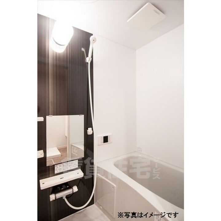 愛知県名古屋市天白区野並4丁目の賃貸アパートの風呂