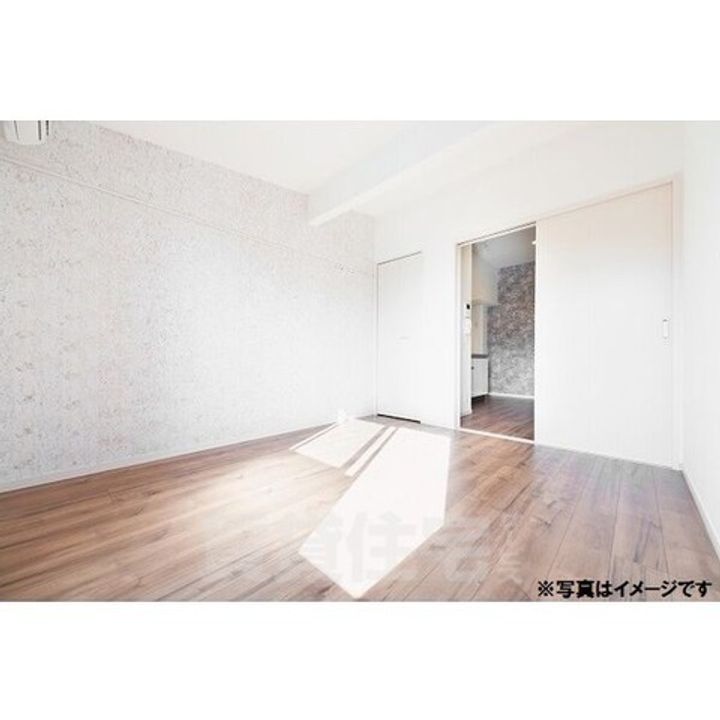 愛知県名古屋市天白区野並4丁目の賃貸アパートの内装