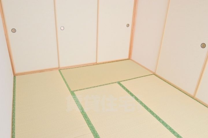 エスパシオ上新庄の寝室