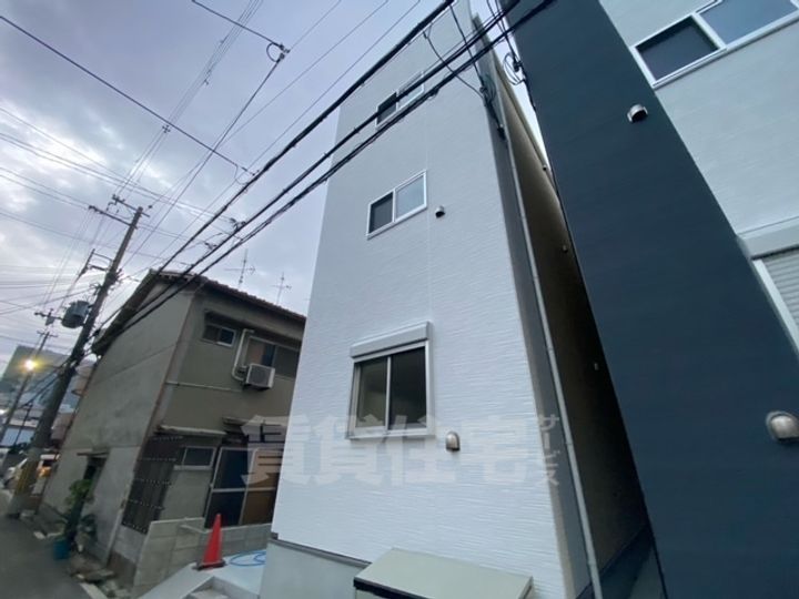 大阪府大阪市住吉区山之内4丁目の賃貸アパートの外観