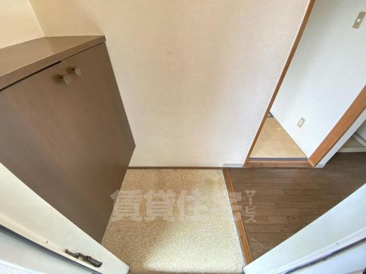 ラ・エスタシオンⅠ A棟の玄関