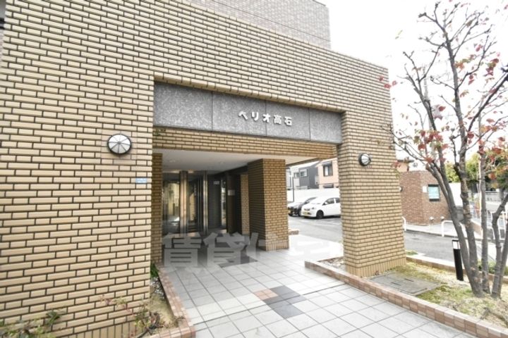 大阪府高石市取石5丁目の賃貸マンションの玄関