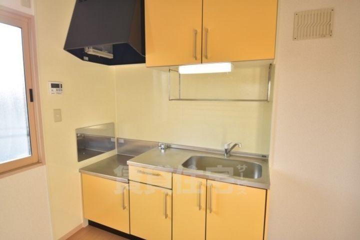 大阪府和泉市池上町3丁目の賃貸アパートのキッチン