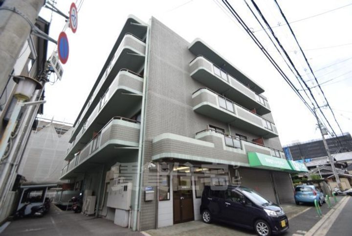 大阪府茨木市沢良宜西1丁目の賃貸マンションの外観