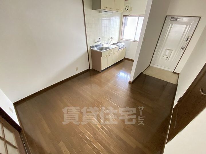 アメニティ新大宮の居間