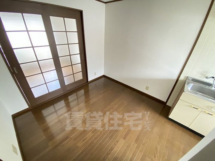 アメニティ新大宮の居間