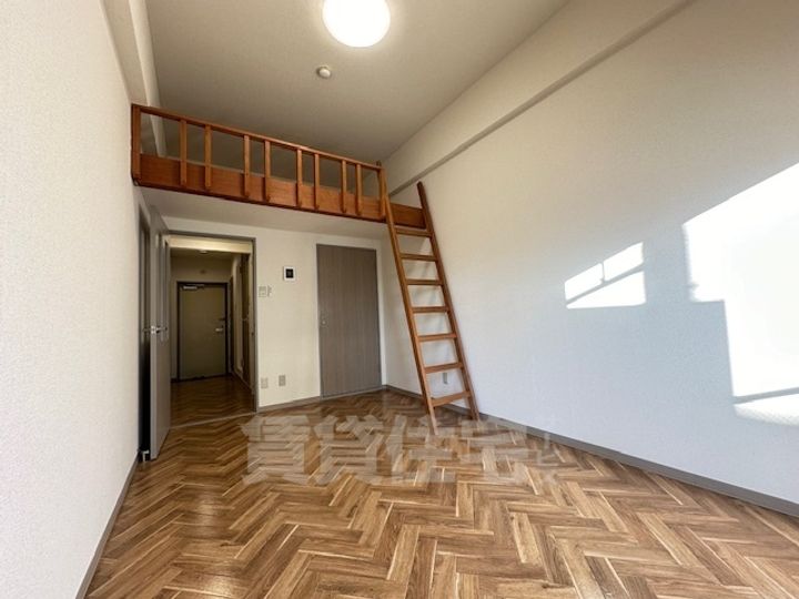 大阪府堺市西区神野町3丁の賃貸マンションの内装