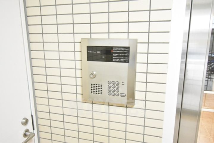 シティーコート堺東の玄関