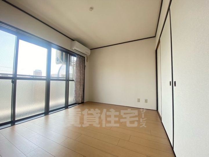 大阪府大阪市住吉区山之内1丁目の賃貸マンションの寝室