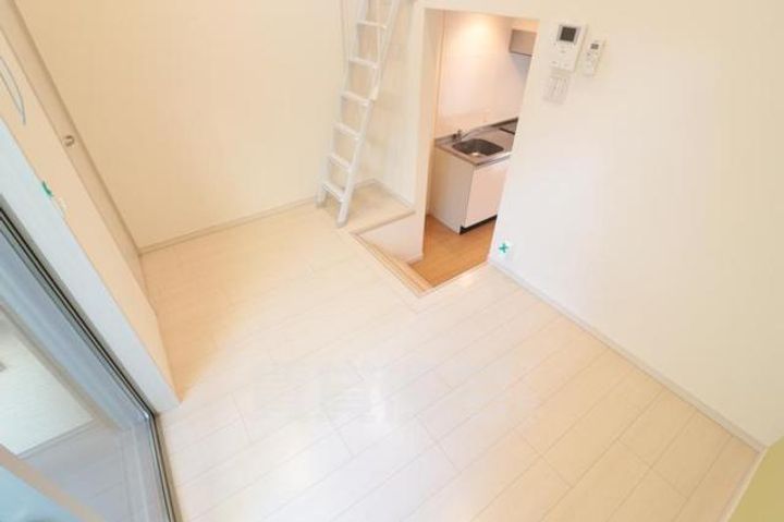 ソフィア新長田の居間