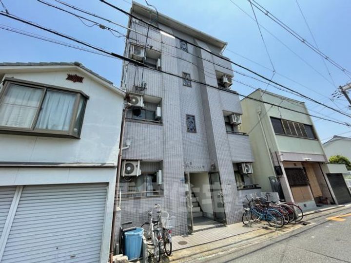 照ヶ丘グリーンハイツの外観