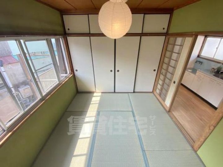 大阪府吹田市尺谷の賃貸アパートの内装