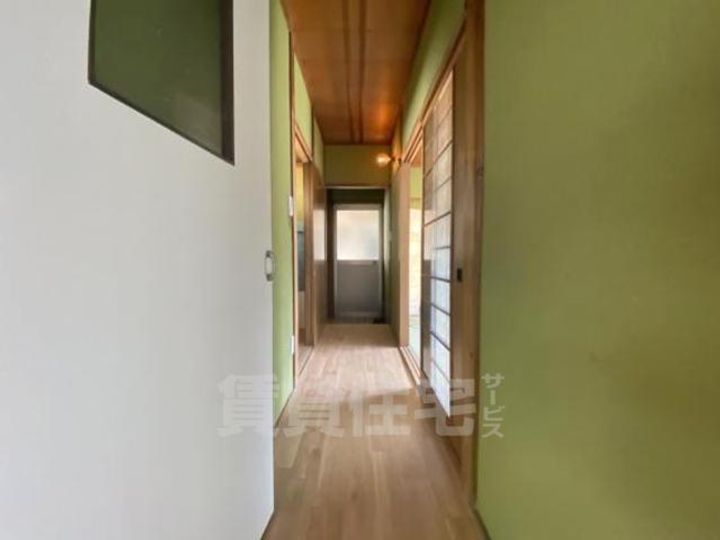 大阪府吹田市尺谷の賃貸アパートの内装