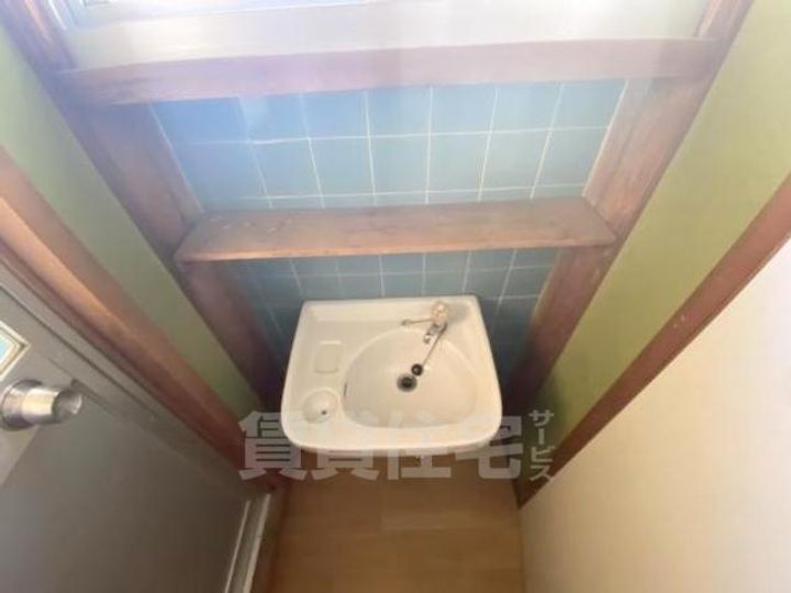 大阪府吹田市尺谷の賃貸アパートの内装