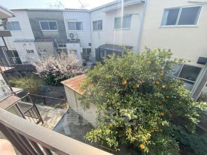 大阪府吹田市尺谷の賃貸アパートの周辺