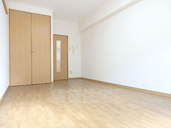 滋賀県草津市野路東4丁目の賃貸マンションの寝室