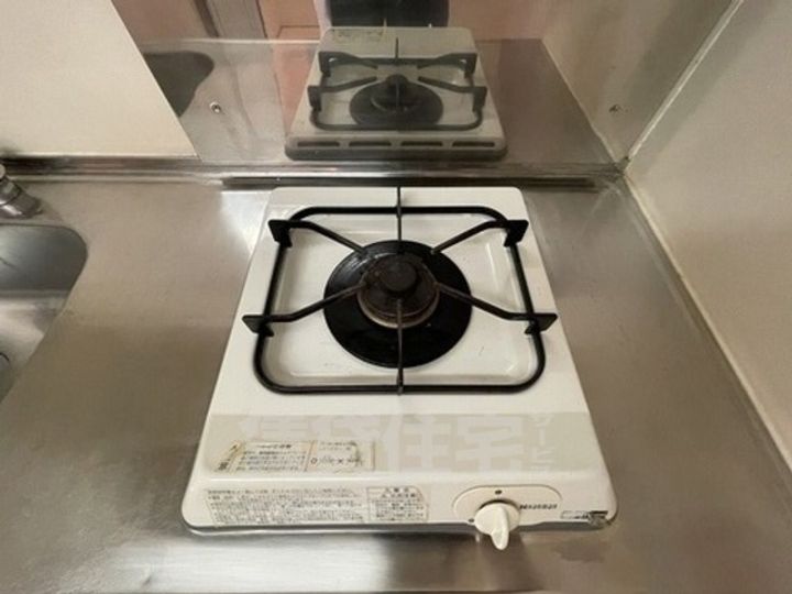 マルキース川名の内装
