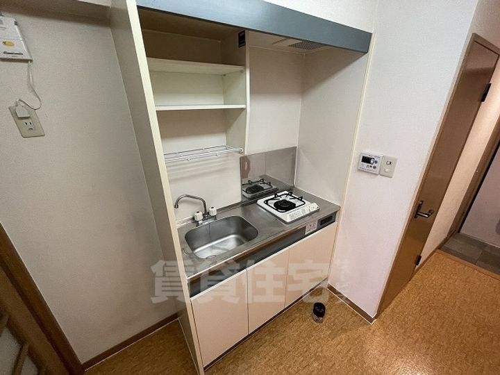マルキース川名のキッチン