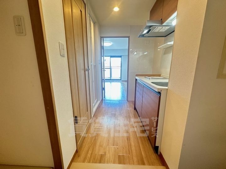 大阪府堺市北区百舌鳥梅北町4丁の賃貸マンションの内装