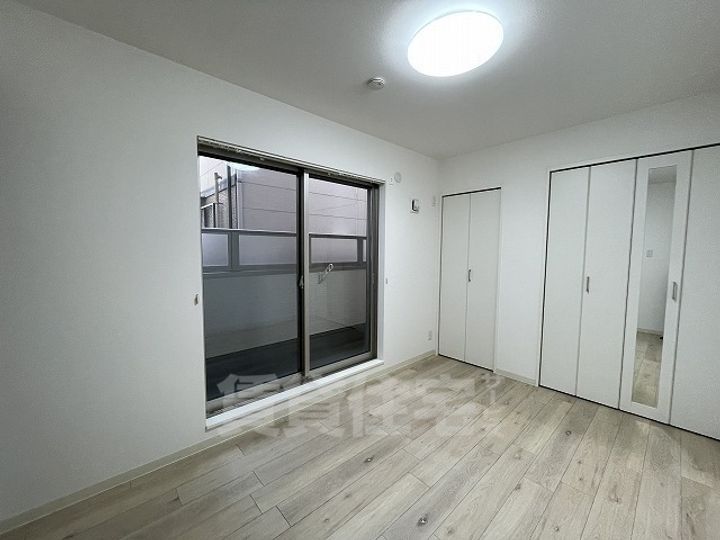 ピレーネ東本町の寝室