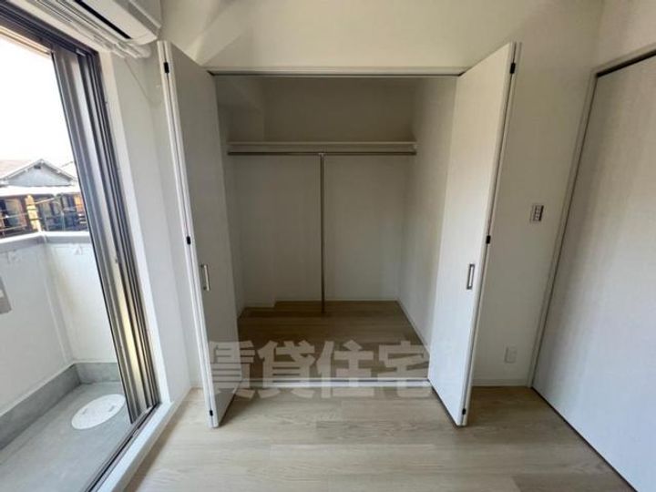 大阪府豊中市本町3丁目の賃貸マンションの内装