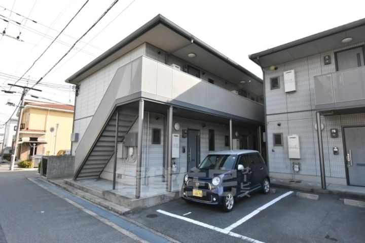大阪府泉大津市春日町の賃貸アパートの外観