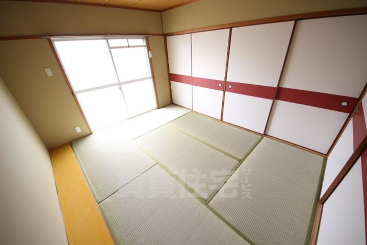 ハイツ小嶋の寝室