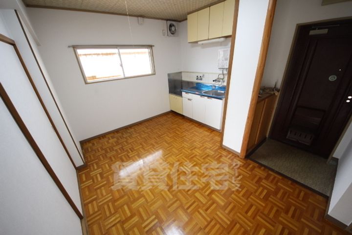 ハイツ小嶋の居間