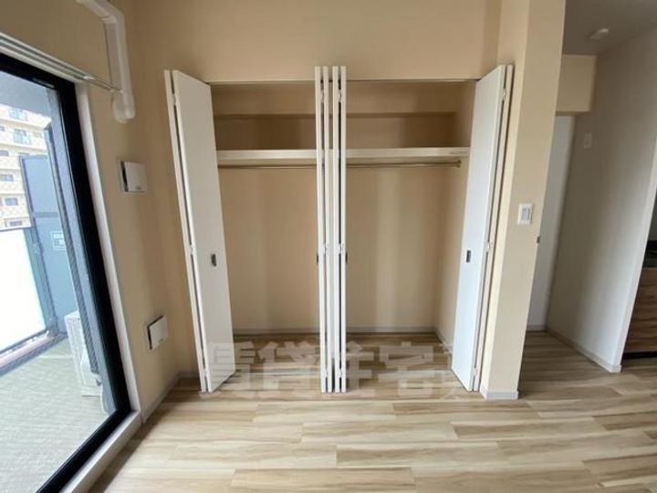 プレサンス昭和通ESRISEの内装