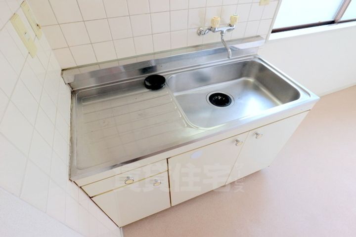 シャイニング桃山のキッチン