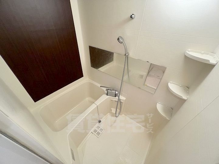 滋賀県大津市中央4丁目の賃貸マンションの風呂