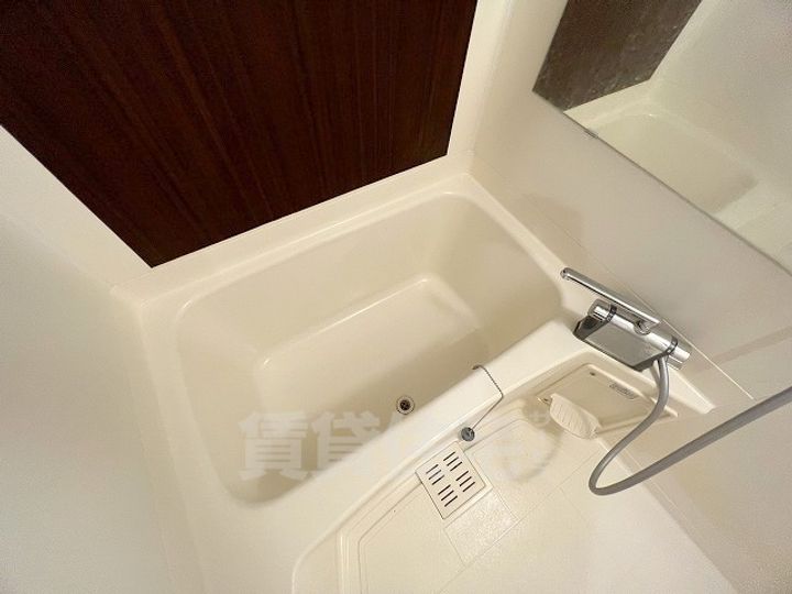 滋賀県大津市中央4丁目の賃貸マンションの風呂
