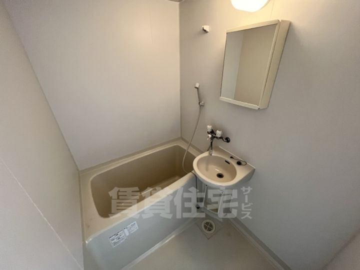 一栄ハイツの風呂